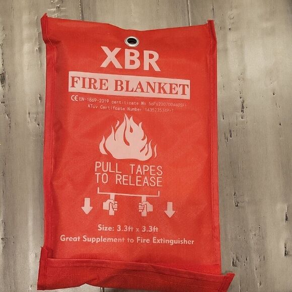 XBR  Fire Blanket - Picture 1 of 3